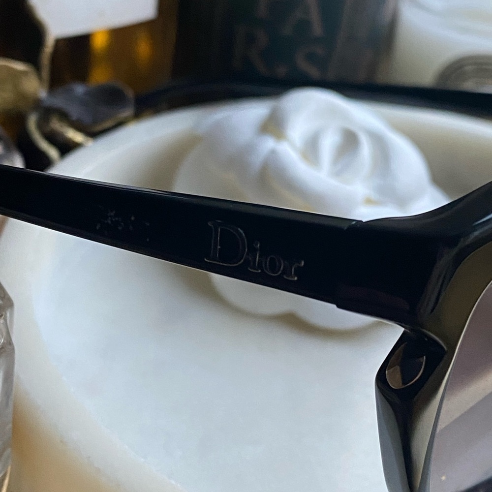 Christian Dior black sunglasses - Picture 14 of 16